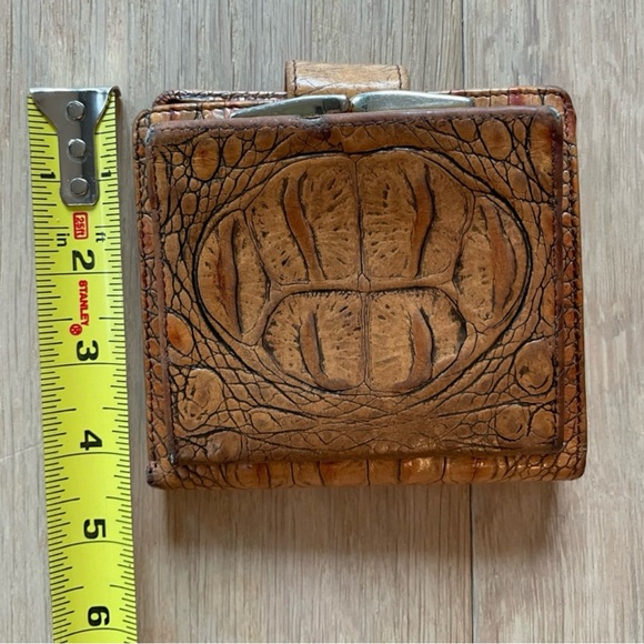 💛Brahmin Wallet💛 - Picture 6 of 11